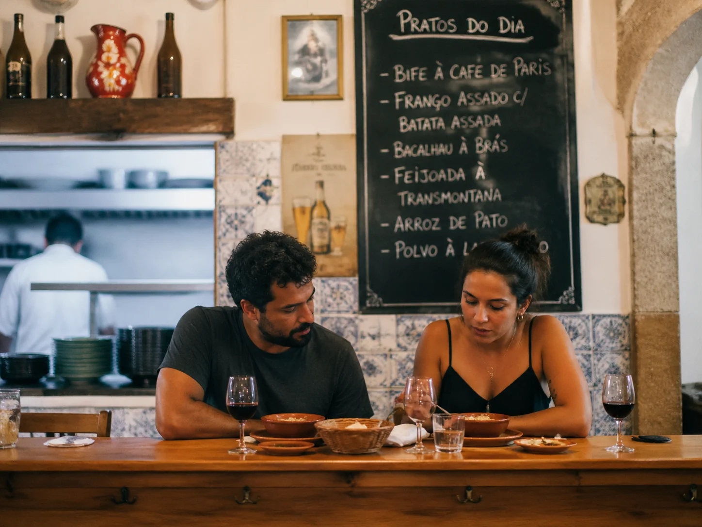 Gastar menos em alimentação na viagem: 12 dicas reais